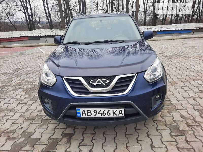 Внедорожник / Кроссовер Chery Tiggo 2014 в 