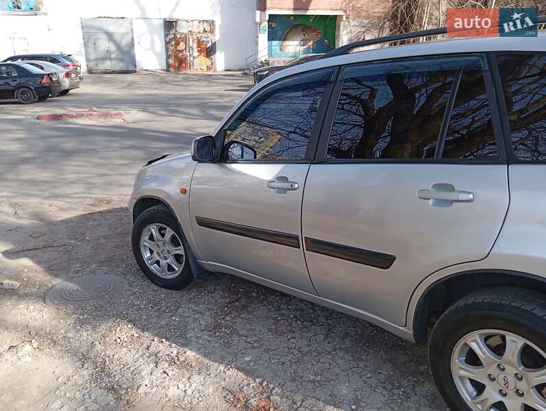 Внедорожник / Кроссовер Chery Tiggo 2011 в Днепре фото 6 Внедорожник / Кроссовер Chery Tiggo 2011 в Днепре