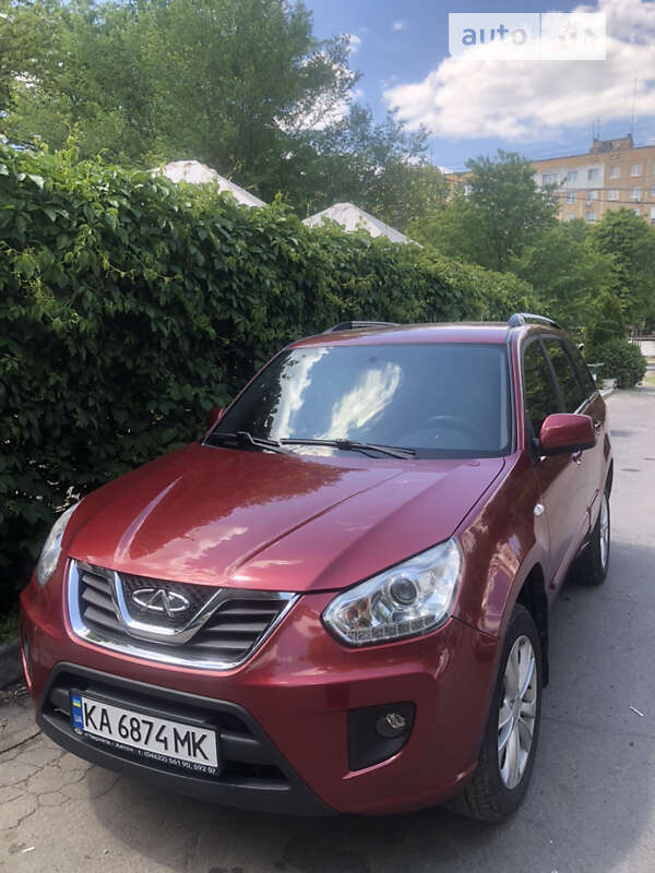 Внедорожник / Кроссовер Chery Tiggo 2014 в Киеве