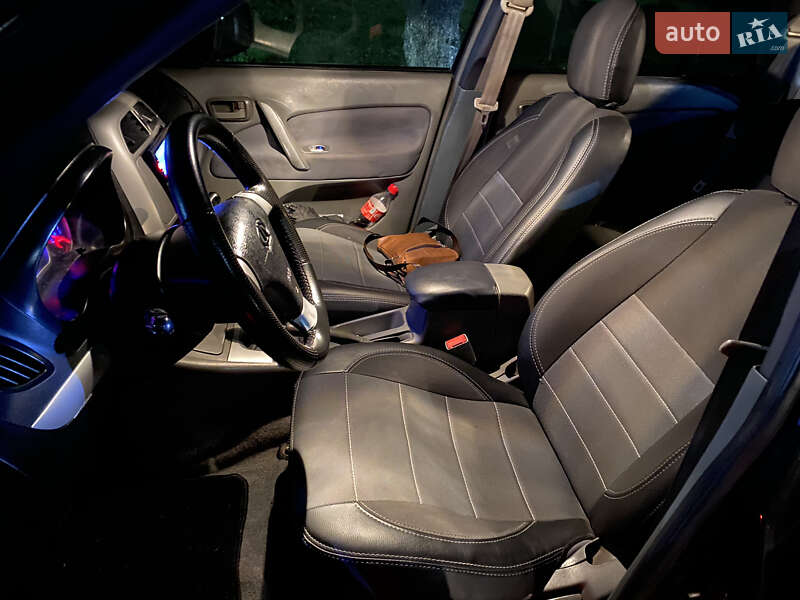 Позашляховик / Кросовер Chery Tiggo 2007 в Мукачевому