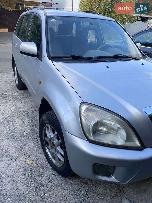 Позашляховик / Кросовер Chery Tiggo 2008 в Києві