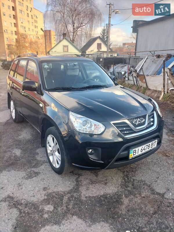 Внедорожник / Кроссовер Chery Tiggo 2013 в 