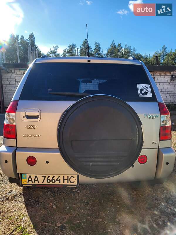 Внедорожник / Кроссовер Chery Tiggo 2008 в Киеве