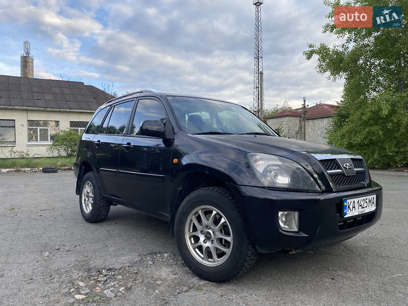 Позашляховик / Кросовер Chery Tiggo 2008 в 