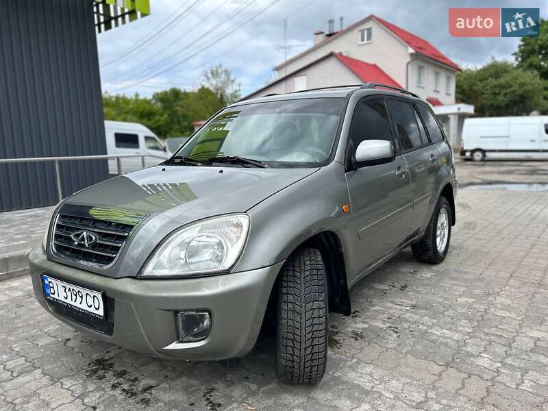 Позашляховик / Кросовер Chery Tiggo 2008 в 