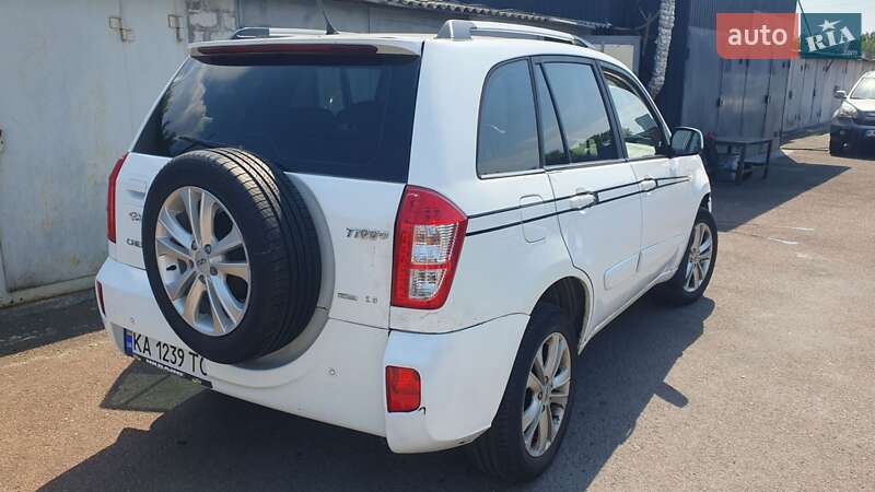 Внедорожник / Кроссовер Chery Tiggo 2014 в 