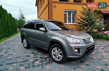 Внедорожник / Кроссовер Chery Tiggo 2013 в 