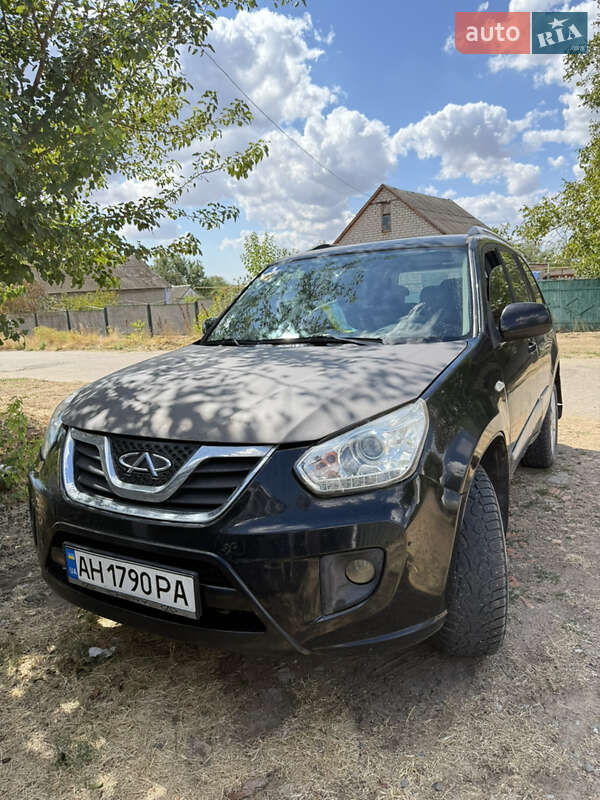 Внедорожник / Кроссовер Chery Tiggo 2012 в 