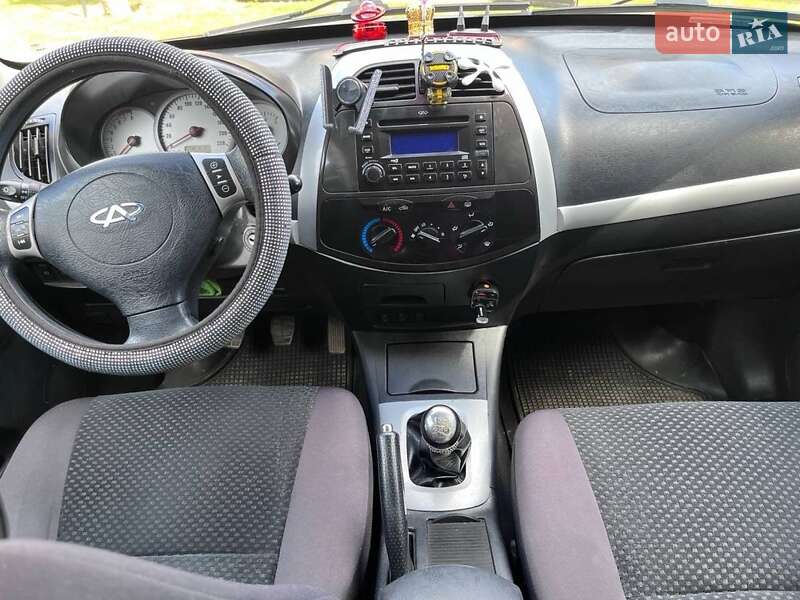 Внедорожник / Кроссовер Chery Tiggo 2010 в Калуше