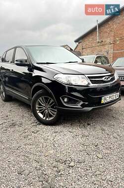 Внедорожник / Кроссовер Chery Tiggo 2016 в Городке