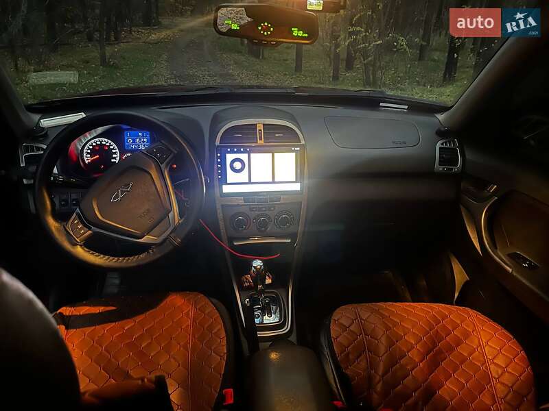 Позашляховик / Кросовер Chery Tiggo 2014 в Києві