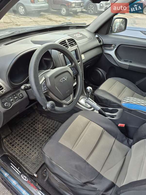 Позашляховик / Кросовер Chery Tiggo 2014 в Києві