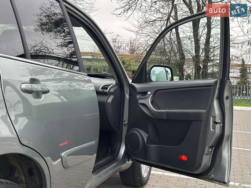 Позашляховик / Кросовер Chery Tiggo 2014 в Одесі