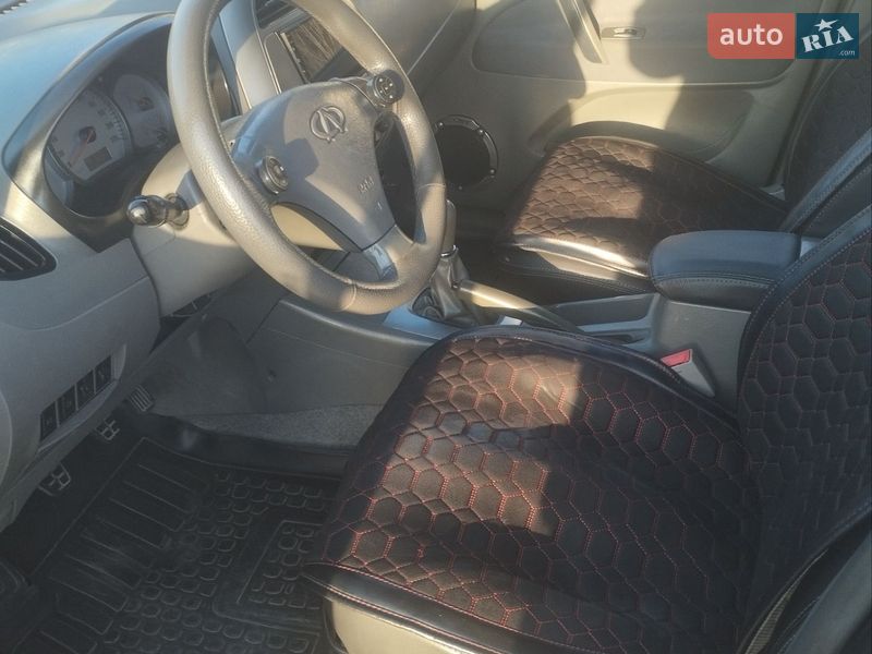 Внедорожник / Кроссовер Chery Tiggo 2008 в Кривом Роге фото 13 Внедорожник / Кроссовер Chery Tiggo 2008 в Кривом Роге