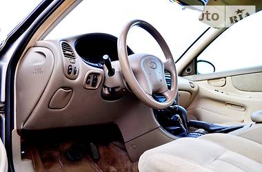 Седан Chevrolet Alero 2000 в 