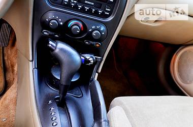 Седан Chevrolet Alero 2000 в 