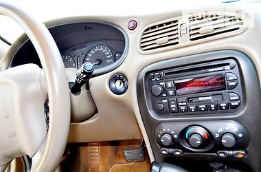 Седан Chevrolet Alero 2000 в 