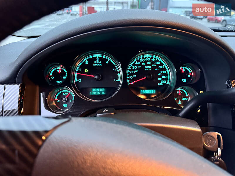 Пикап Chevrolet Avalanche 2006 в Киеве фото 16 Пикап Chevrolet Avalanche 2006 в Киеве