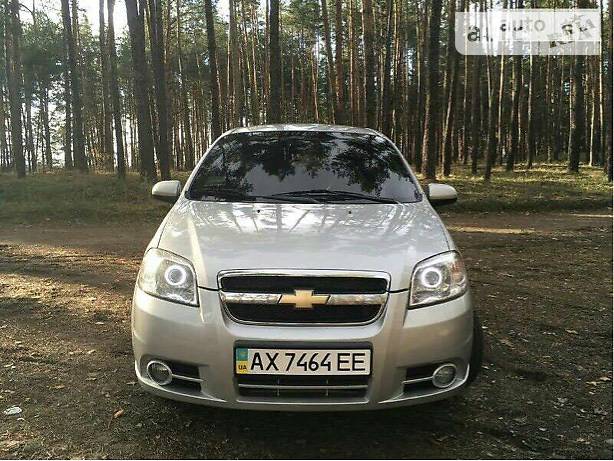 Chevrolet Aveo 2011 года
