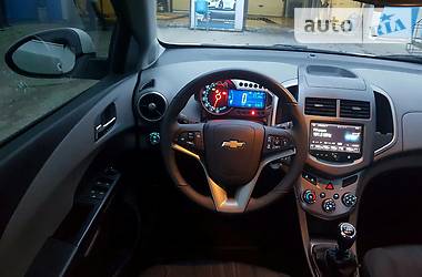 Седан Chevrolet Aveo 2016 в Одессе