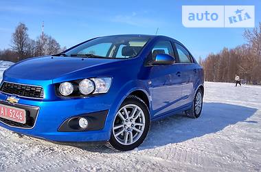 Седан Chevrolet Aveo 2012 в Тростянце