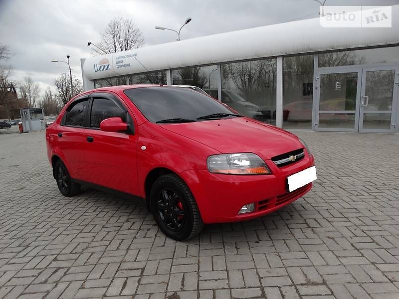 Седан Chevrolet Aveo 2005 в Днепре