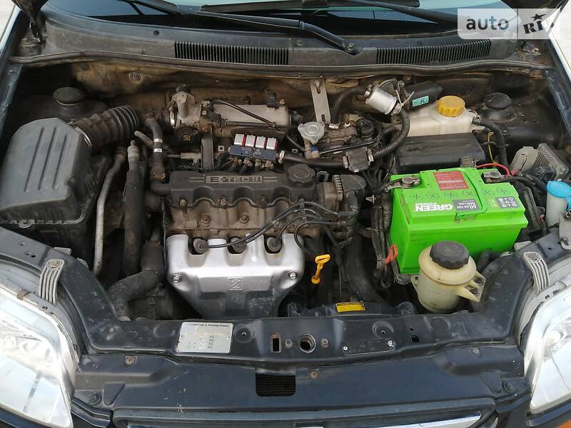 Седан Chevrolet Aveo 2006 в Запоріжжі