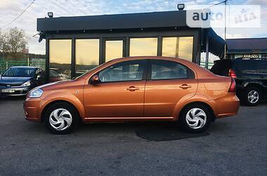 Седан Chevrolet Aveo 2008 в Харькове