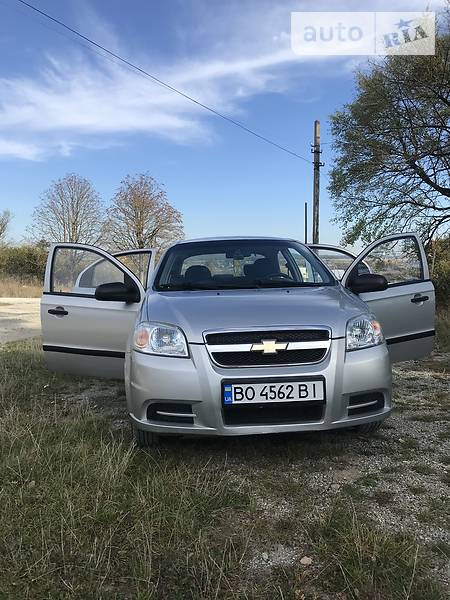 Седан Chevrolet Aveo 2011 в Тернополе