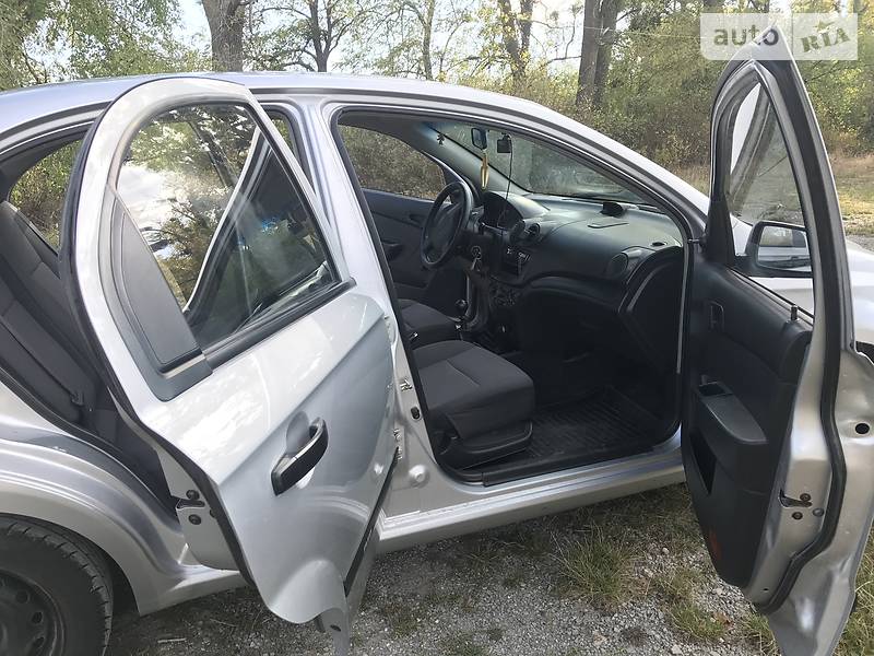 Седан Chevrolet Aveo 2011 в Тернополе