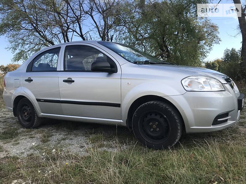 Седан Chevrolet Aveo 2011 в Тернополе