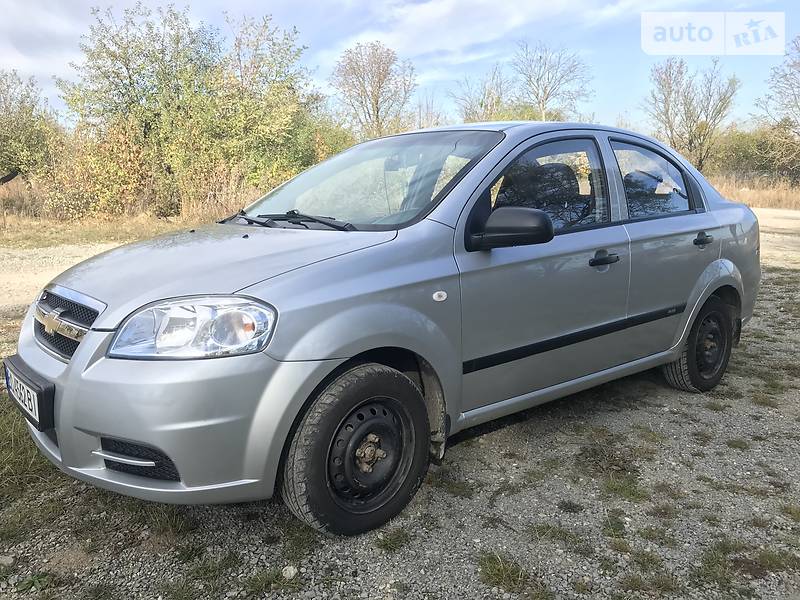 Седан Chevrolet Aveo 2011 в Тернополе