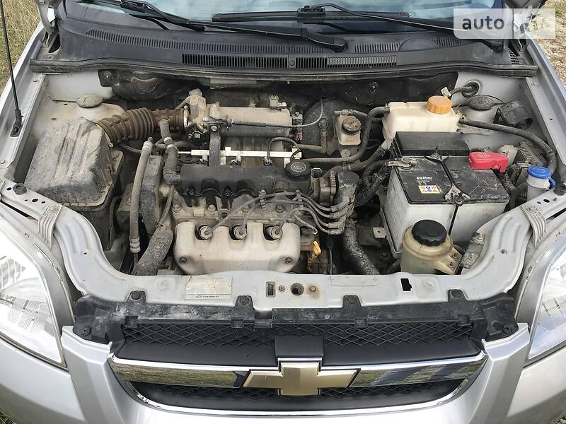 Седан Chevrolet Aveo 2011 в Тернополе