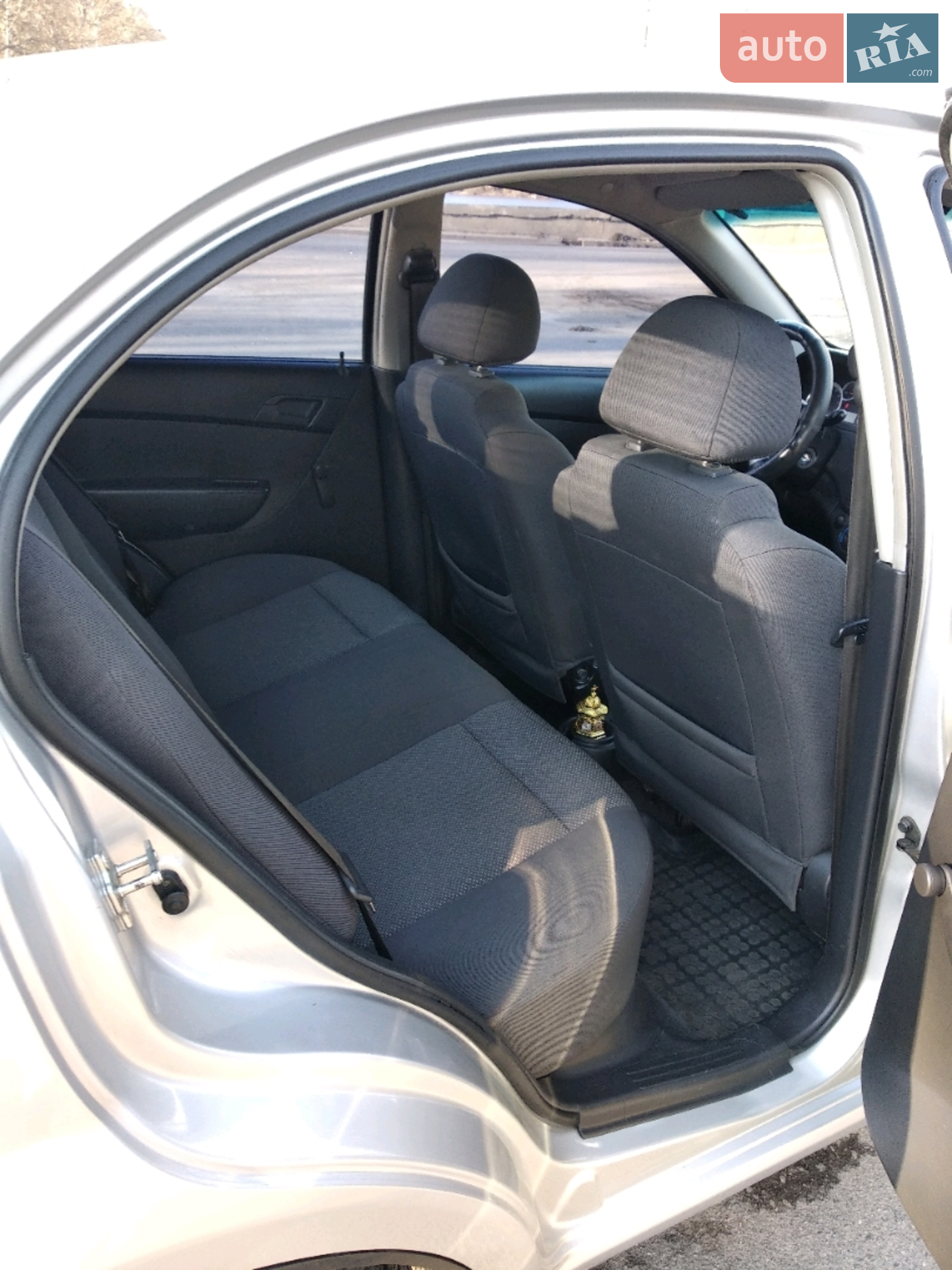Chevrolet Aveo 2007 VIN Y6DSF69YE8W000330 фото оголошення 17 з 19