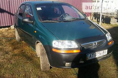 Седан Chevrolet Aveo 2004 в 