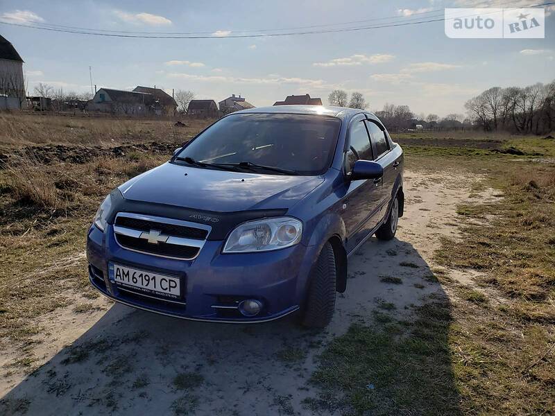 Седан Chevrolet Aveo 2008 в Бердичеві