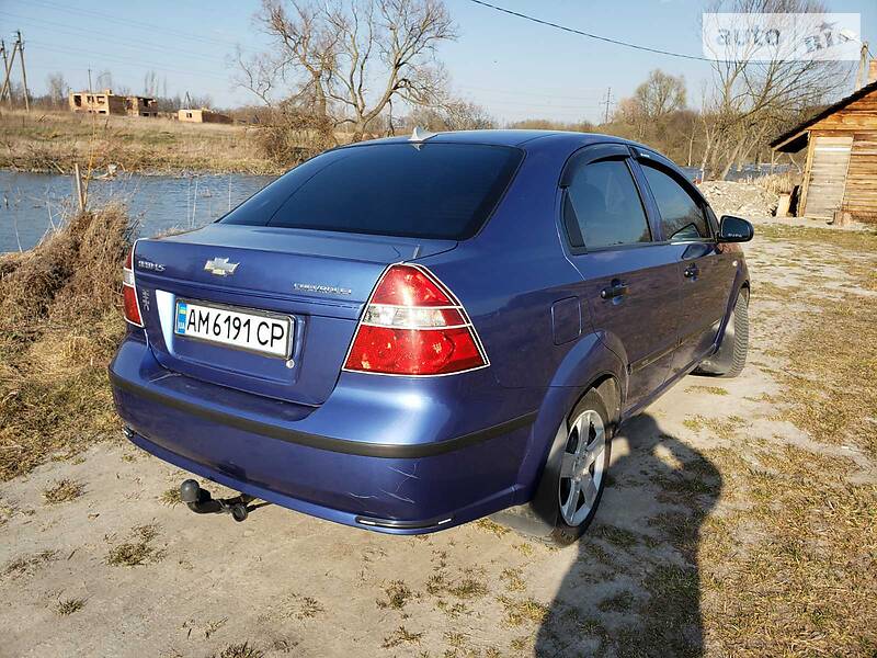 Седан Chevrolet Aveo 2008 в Бердичеві