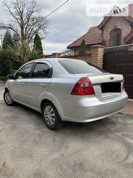 Седан Chevrolet Aveo 2008 в Києві