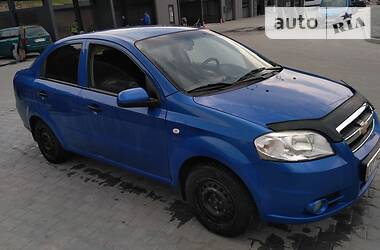 Седан Chevrolet Aveo 2006 в Яремче