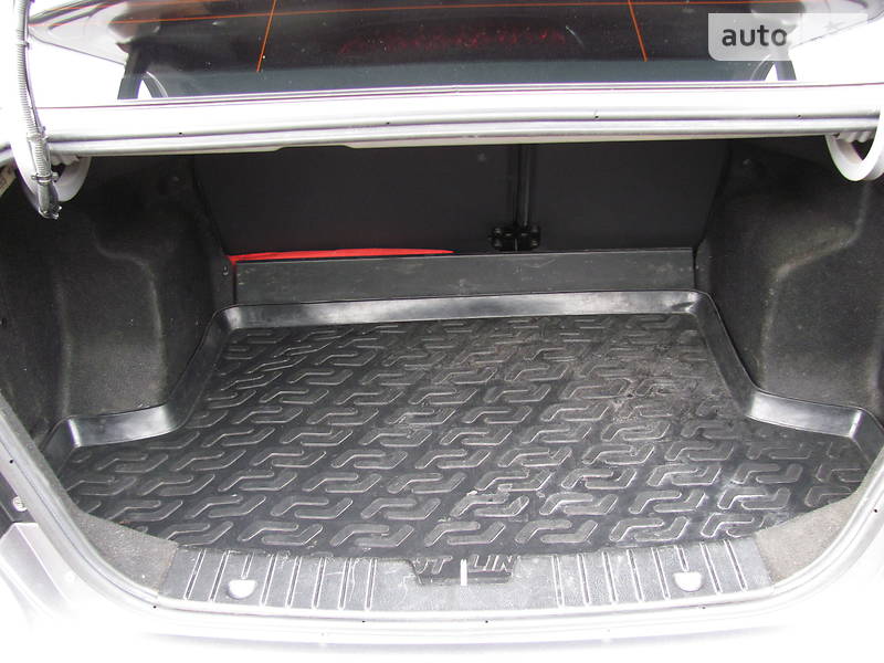 Седан Chevrolet Aveo 2006 в Маріуполі фото 77 Седан Chevrolet Aveo 2006 в Маріуполі