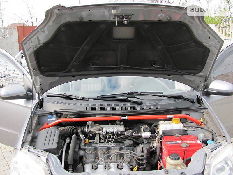 Седан Chevrolet Aveo 2006 в Маріуполі фото 121 Седан Chevrolet Aveo 2006 в Маріуполі