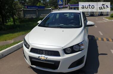 Седан Chevrolet Aveo 2014 в Киеве