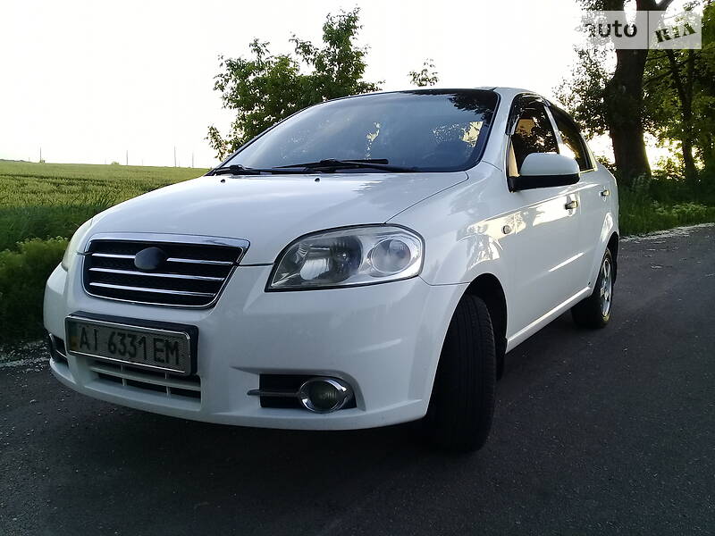 Седан Chevrolet Aveo 2006 в Кагарлику