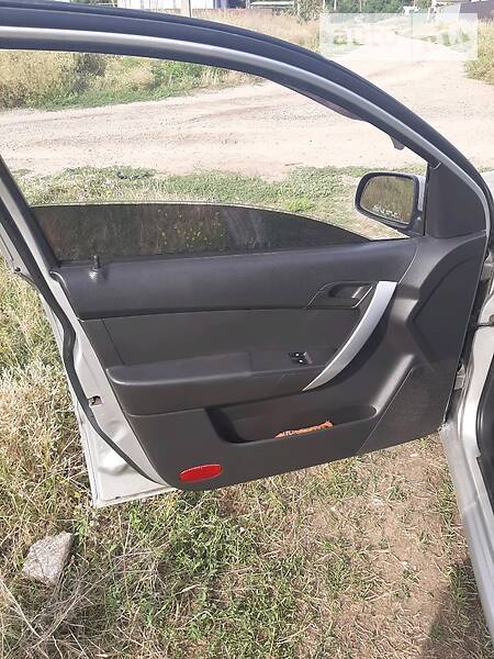 Седан Chevrolet Aveo 2007 в Бердянську