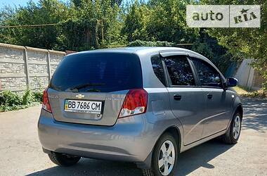 Хэтчбек Chevrolet Aveo 2006 в Лисичанске