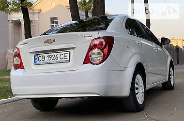 Седан Chevrolet Aveo 2012 в Каменском