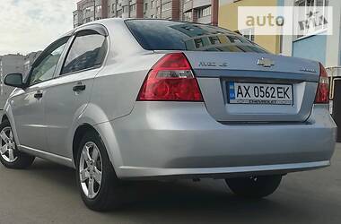 Седан Chevrolet Aveo 2007 в Киеве