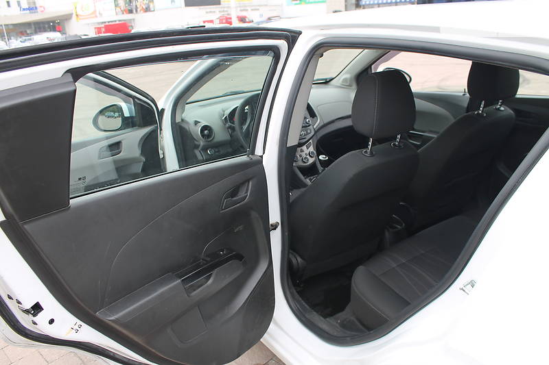 Хетчбек Chevrolet Aveo 2012 в Житомирі фото 22 Хетчбек Chevrolet Aveo 2012 в Житомирі