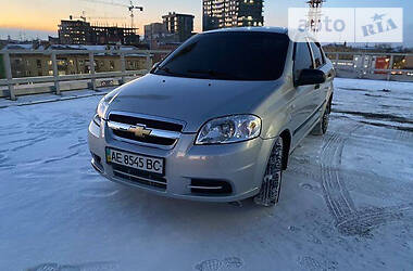 Седан Chevrolet Aveo 2006 в Дніпрі