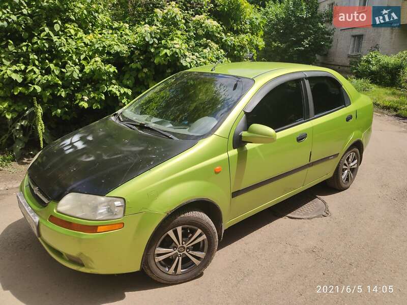 Chevrolet Aveo 2004